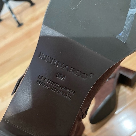 Bernardo Brown Suede Wrap Buckle 2 Way Fold Zipper Heeled Bennie Boot EUC Size 9 - Picture 9 of 11